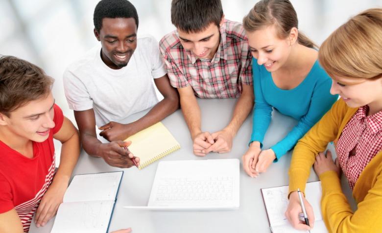 Etudiants et profs particuliers Comment donner des cours particuliers lorsqu'on est étudiant ?