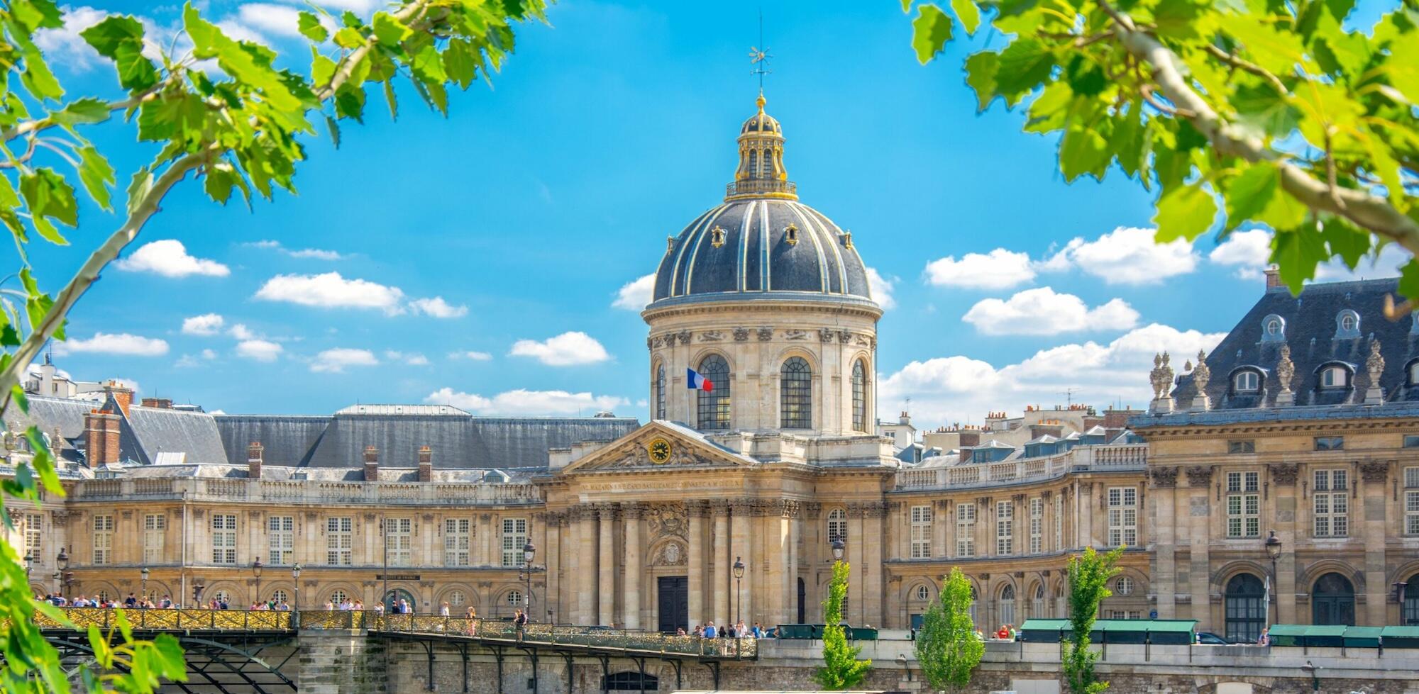 Vue de l'Acad&eacute;mie Fran&ccedil;aise &agrave; Paris